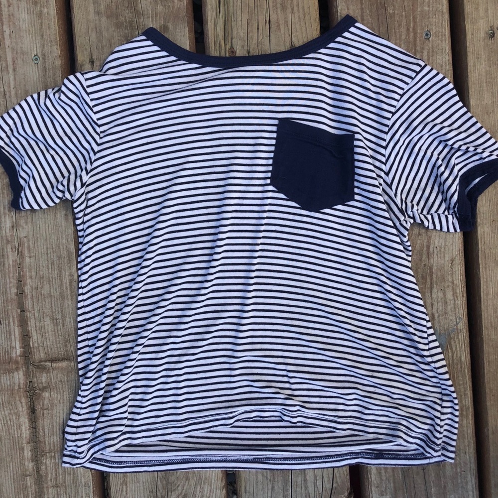 Ocasion -Striped white and navy blue shirt- Size M